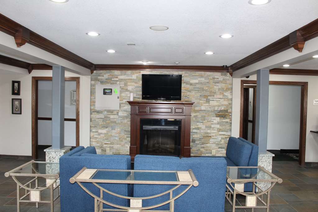 Ramada By Wyndham Cedar Rapids South Hotel Интериор снимка